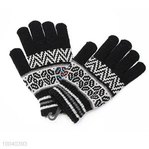 High Quality Gray Streak Pattern Knitted Gloves