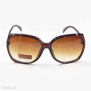 Red Brown Wholesale High Quality Fashion PC Sunglasses