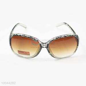 Black Transparency Wholesale High Quality Fashion PC Sunglasses