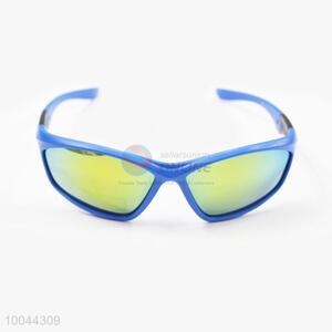 Wholesal Light Blue Color Fashion PC Sunglasses