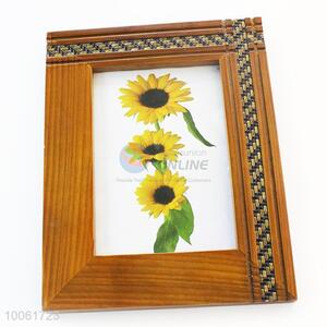 Delicate Wood Craft Photo Frame