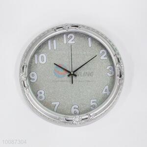 Cheap round silver plastic wall clock