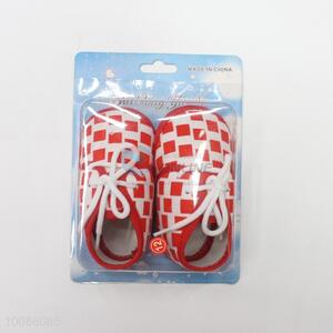 Cool red-white grid newborn baby shoes