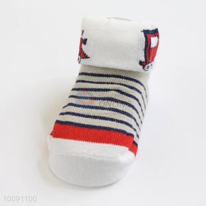 Streak Pattern Anti Slip Cotton Baby Sock/ Soft Baby Socks