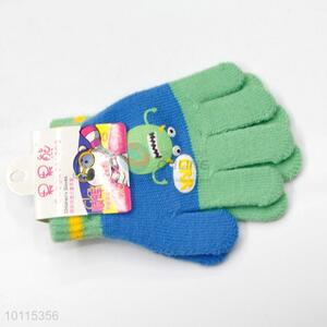 Comfortable pink knitted children gloves