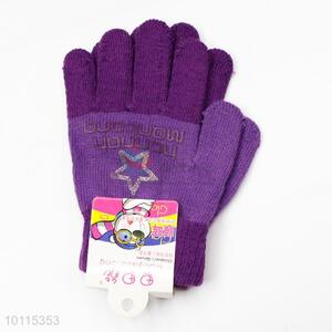 Comfortable purple knitted children gloves