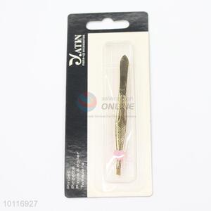 Golden Cosmetic Stainless Steel Eyebrow Tweezers with Heart for Decoration