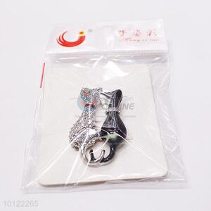 Double Cats Shaped Crystal Brooch for Decoration
