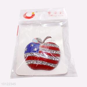 Apple Shaped Crystal Brooch Pin for Promotion