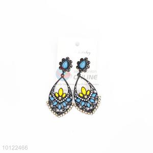 Delicate lady dangle earrings/wedding earrings/jewelry