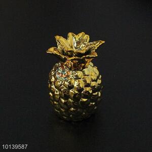 Pineapple shaped gold ceramic craft for decoration