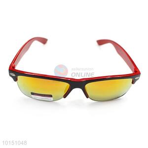 Unique Design Sunglasses With Red Frame