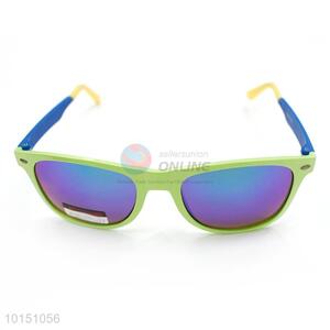Top Quality Green Frame And Blue Legs Sunglasses