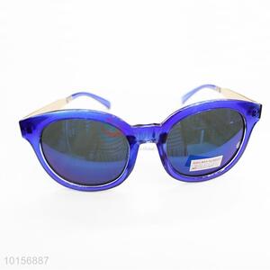 Stylish popular design polarized sunglasses