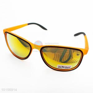 Popular design good gift polarized sunglasses