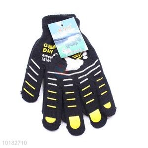 Outdoor black soft gloves for daily use