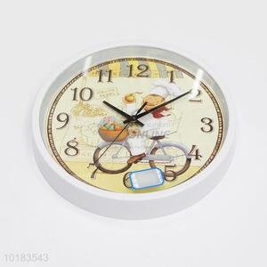 China Manufacturer Sell Cheap Price Round Plastic Wall Clock