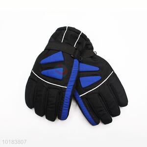 New Design Black and Blue Warm Gloves Ski Gloves