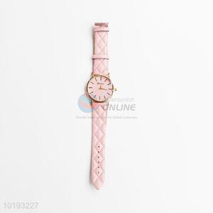 New design pink quilted pu women watch