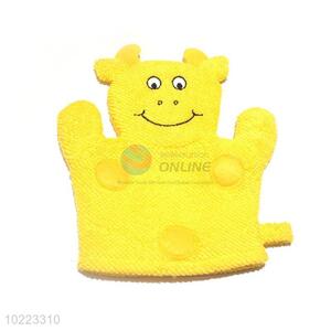 Cute Design Bright Yellow  Shower Sponge