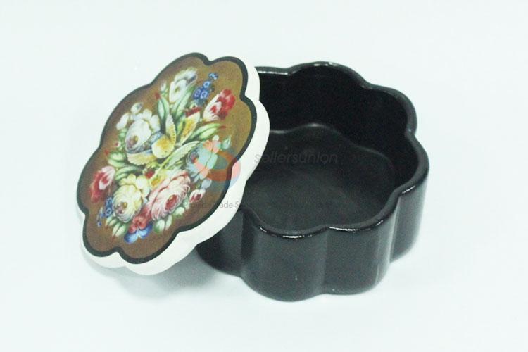 Ceramic jewelry box