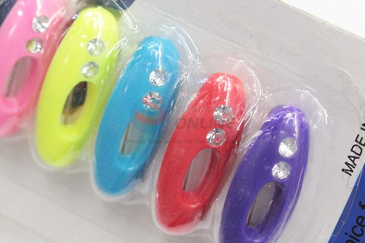 Wholesale cheap plastic scarf buckle set/safety pin