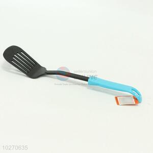 Factory Export Nylon Tableware Leakage Shovel