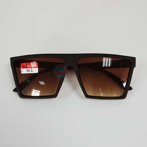 Wholesale Fashion Sunglasse with Cheap Price