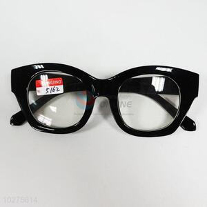Classic Design Black Color Frame Glasses
