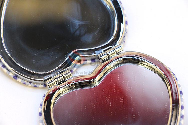 Nice Cake Printed Heart Shaped Pocket Cosmetic Mirror for Sale