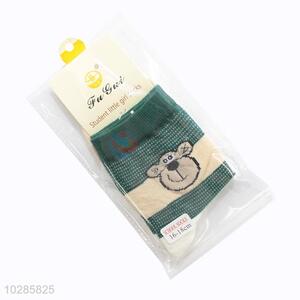 China wholesale promotional students cotton socks