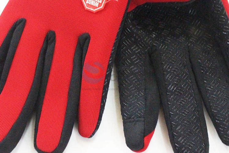 Promotional high quality 4pcs men sporting gloves