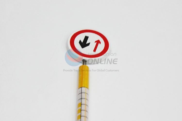 New Design Pencil Silm Traffic Signal Pattern Wooden Pencil