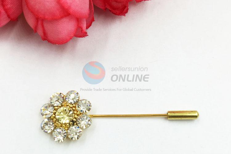 China Factory Jewelry Rhinestone Brooch for Party