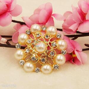 Vintage Crystal Breastpin Brooch with Pearls