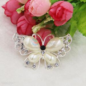 Butterfly Shaped Elegant Decorated Crystal Rhinestone Brooch with Pearls
