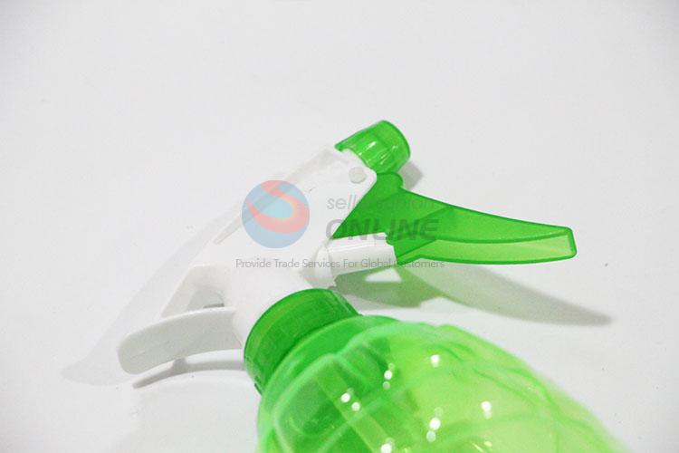 Superior Quality transparent spray bottle/watering can