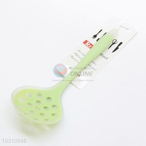 Low price cute useful green leakage ladle