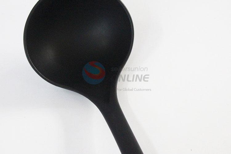 Promotional new style cool cheap black soup ladle