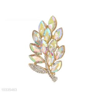 China maker cheap leaf shaped brooch