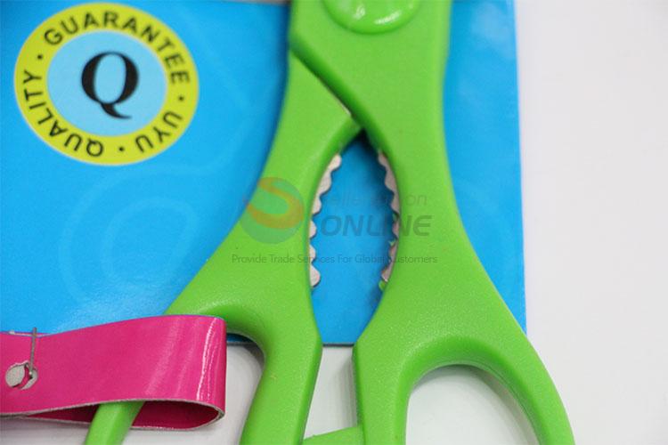 New arrival green scissors