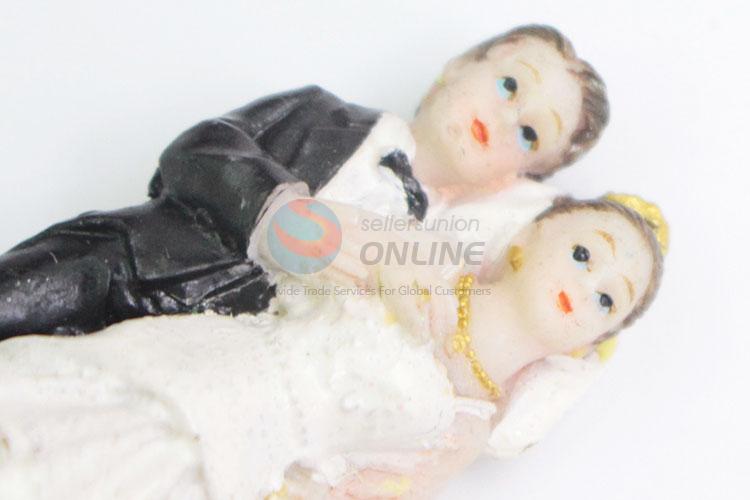 Good Sale Wedding Couple Resin Decoration Ornament