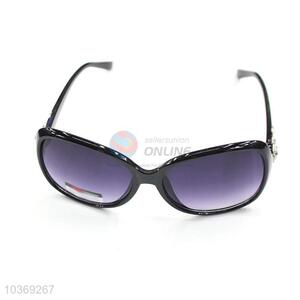 Simple Design Sun Glasses Fashion Sunglasses