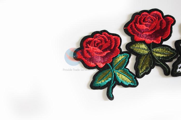 Made In China Wholesale Rose Floral Embroidery Patches Cloth