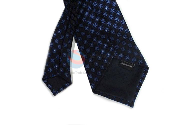 Nice design printed necktie for gentlemen