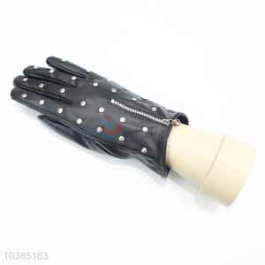 Punk style women winter rivet pu leather glove