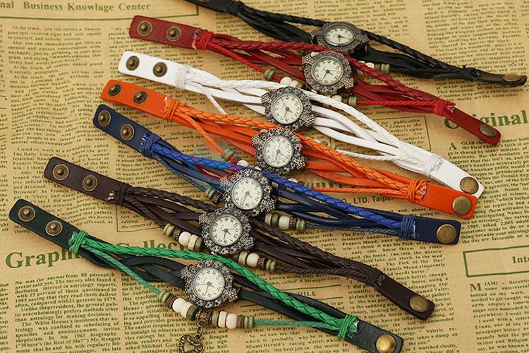 Custom Retro Style Leather Bracelet Ladies Wristwatch