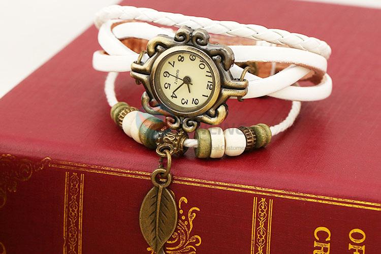 Delicate Design Leather Bracelet Wrist Watch