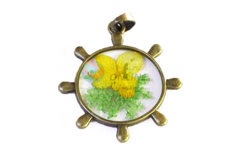 Creative Design Round Bronze Real Flower Pendant