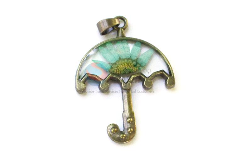 Cute Umbrella Shape Zinc Alloy Real Flower Pendant